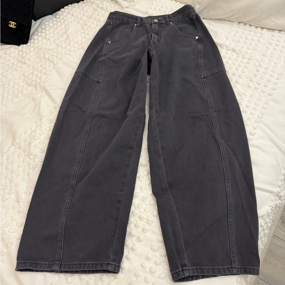 THINGS BETWEEN Mari Jeans Black Barrel Jeans Small New SOLD OUT NWT - Picture 5 of 16